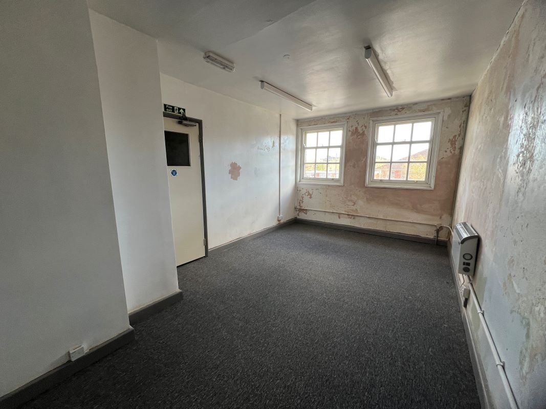 165 New Road, Rubery, B45 9JW