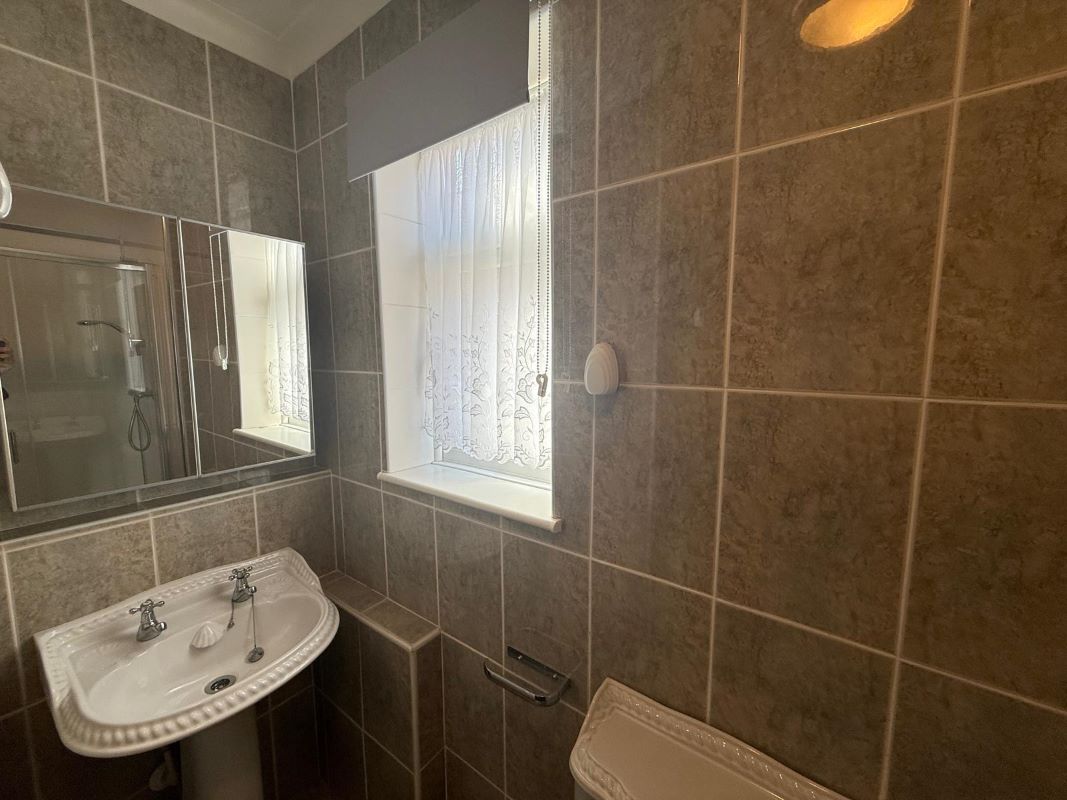 379 City Road, Oldbury, B69 1QT