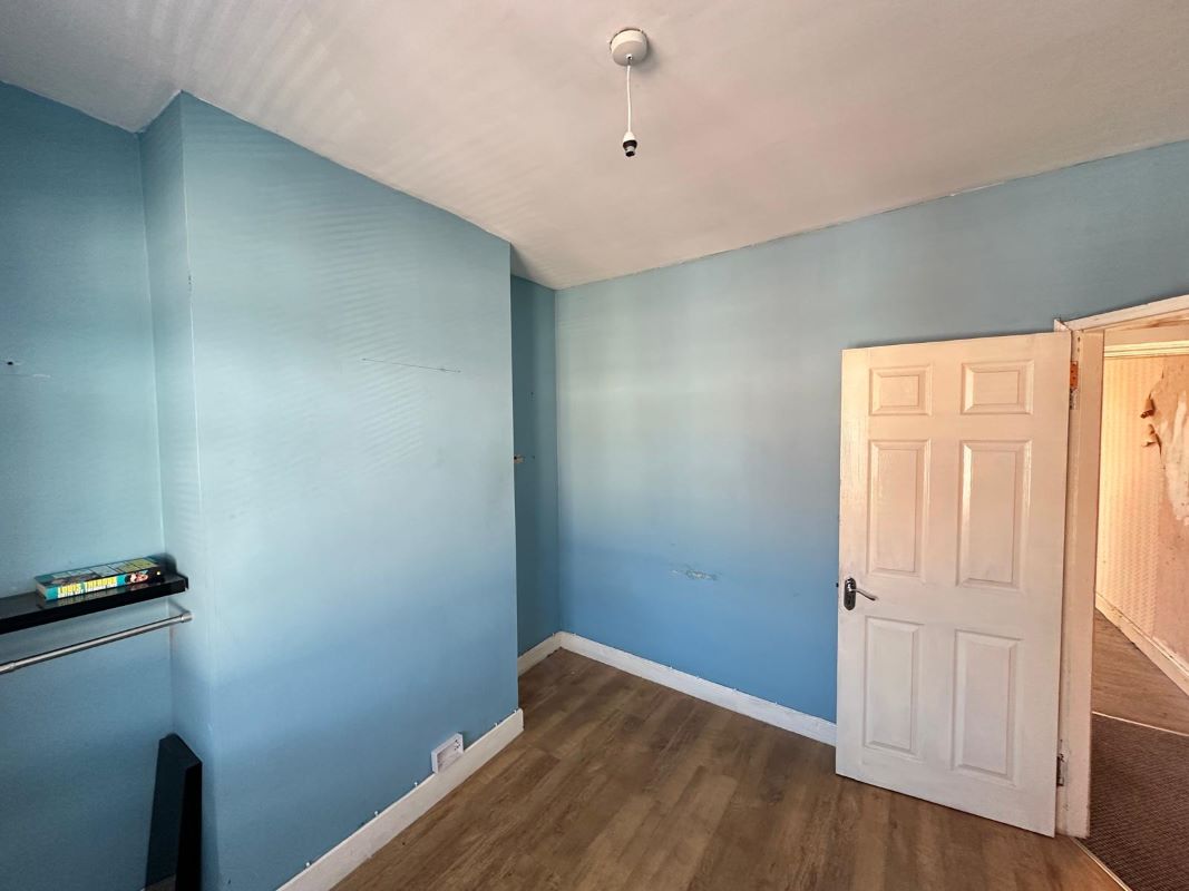 46 Farm Road, Oldbury, B68 8RD