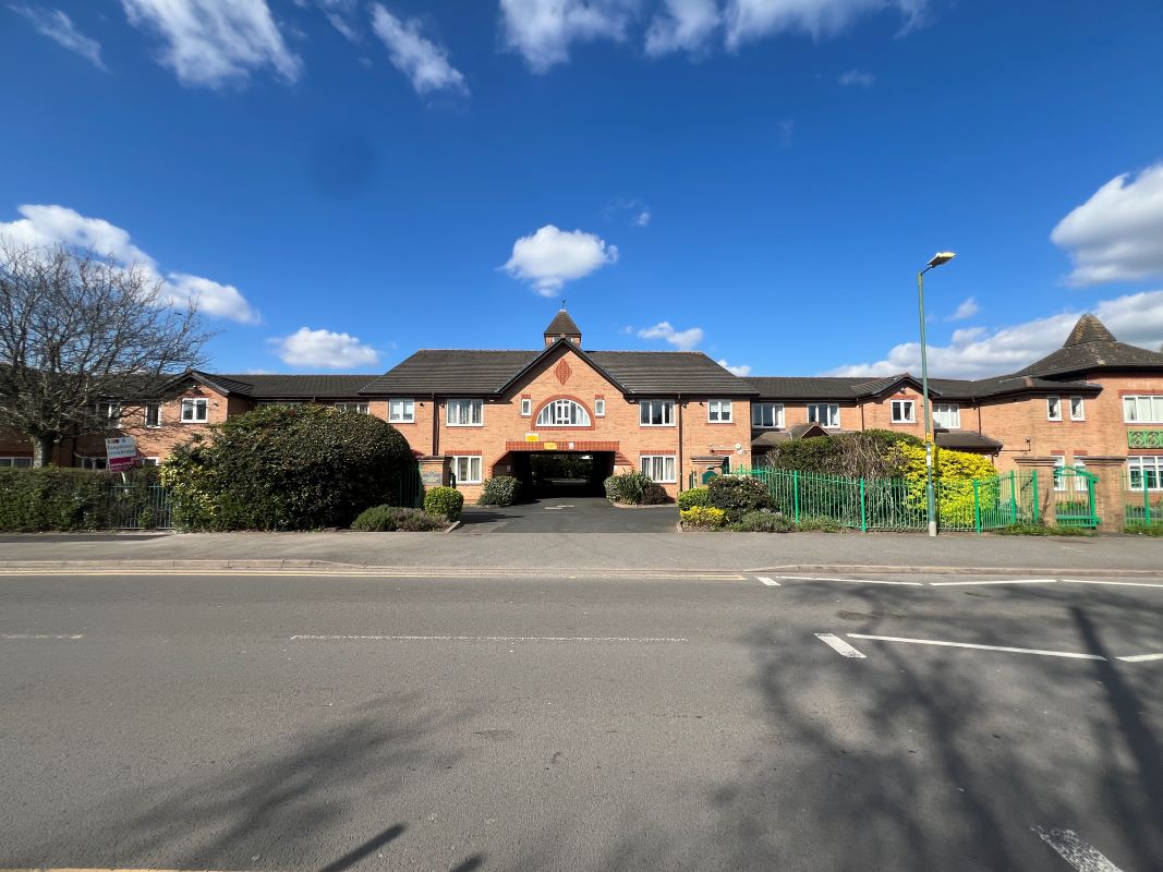 1 bedroom retirement apartment in Solihull 