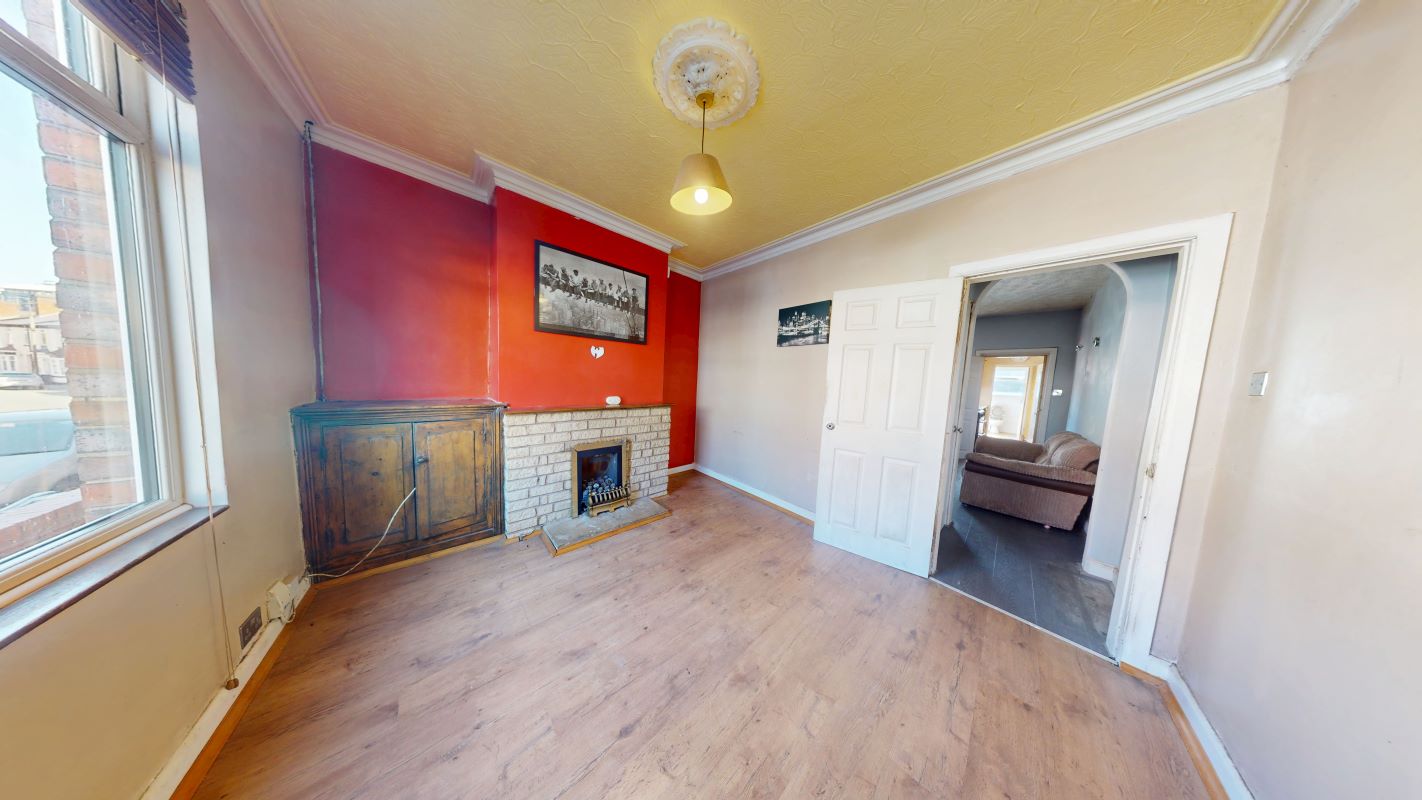 46 Farm Road, Oldbury, B68 8RD