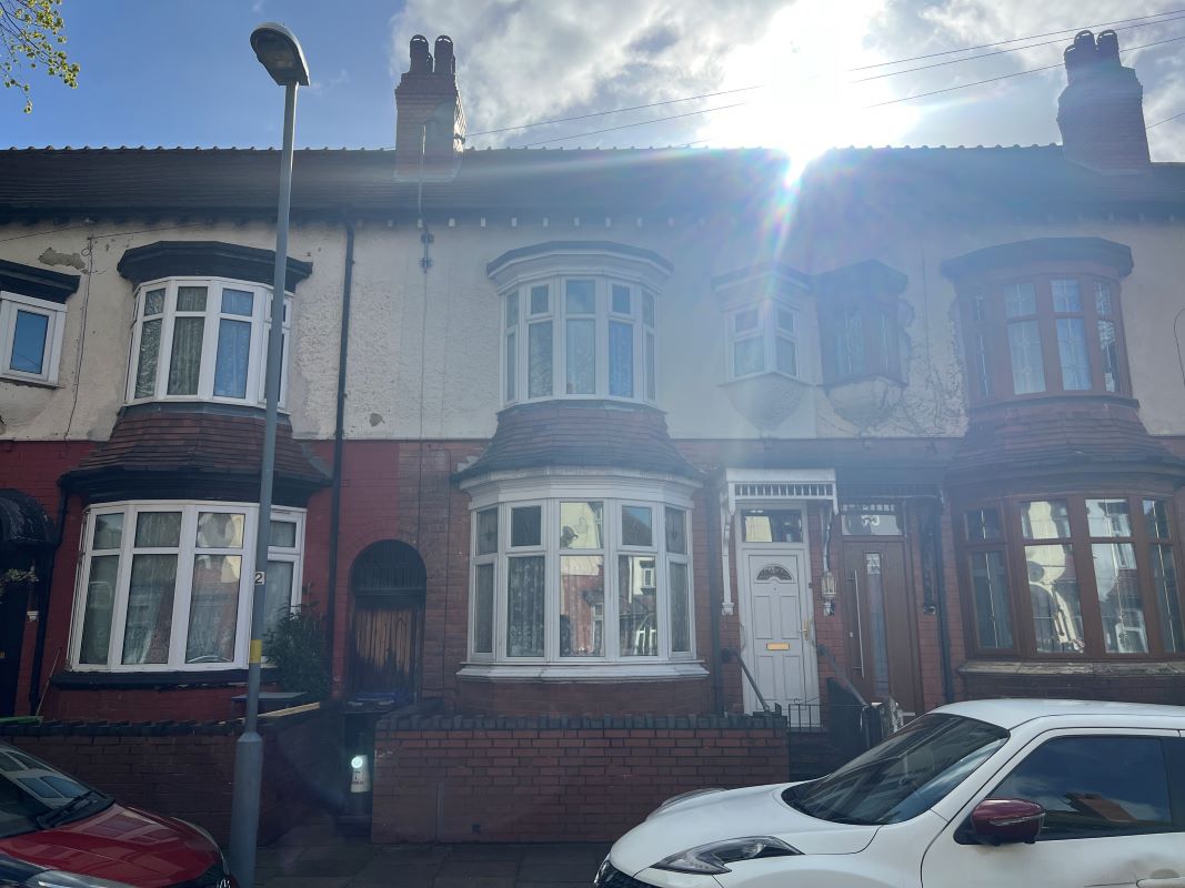 3 bedroom mid terraced property in Handsworth