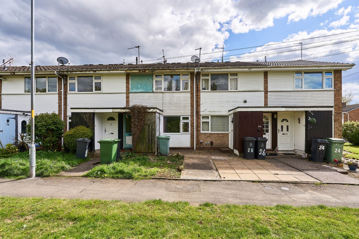 1 bedroom leasehold ground floor maisonette in Willenhall