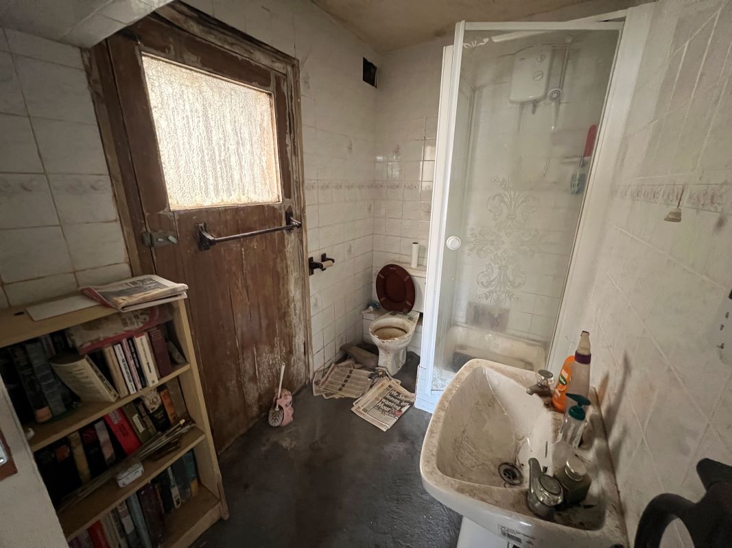 7 Mossvale Grove, Saltley, Birmingham, B8 3QJ