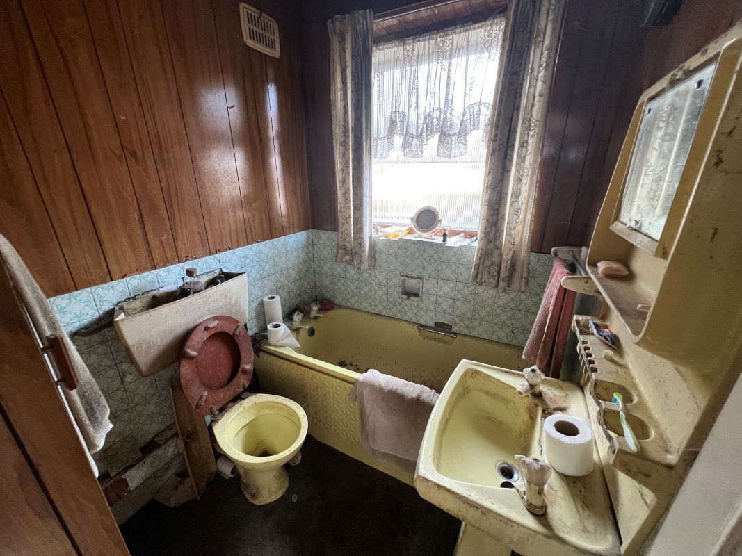 7 Mossvale Grove, Saltley, Birmingham, B8 3QJ