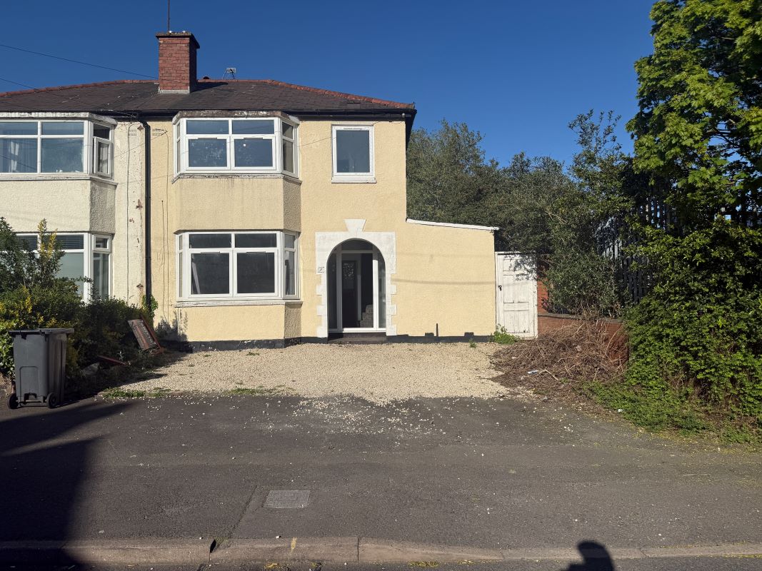 3 bedroom semi detached property in Tipton