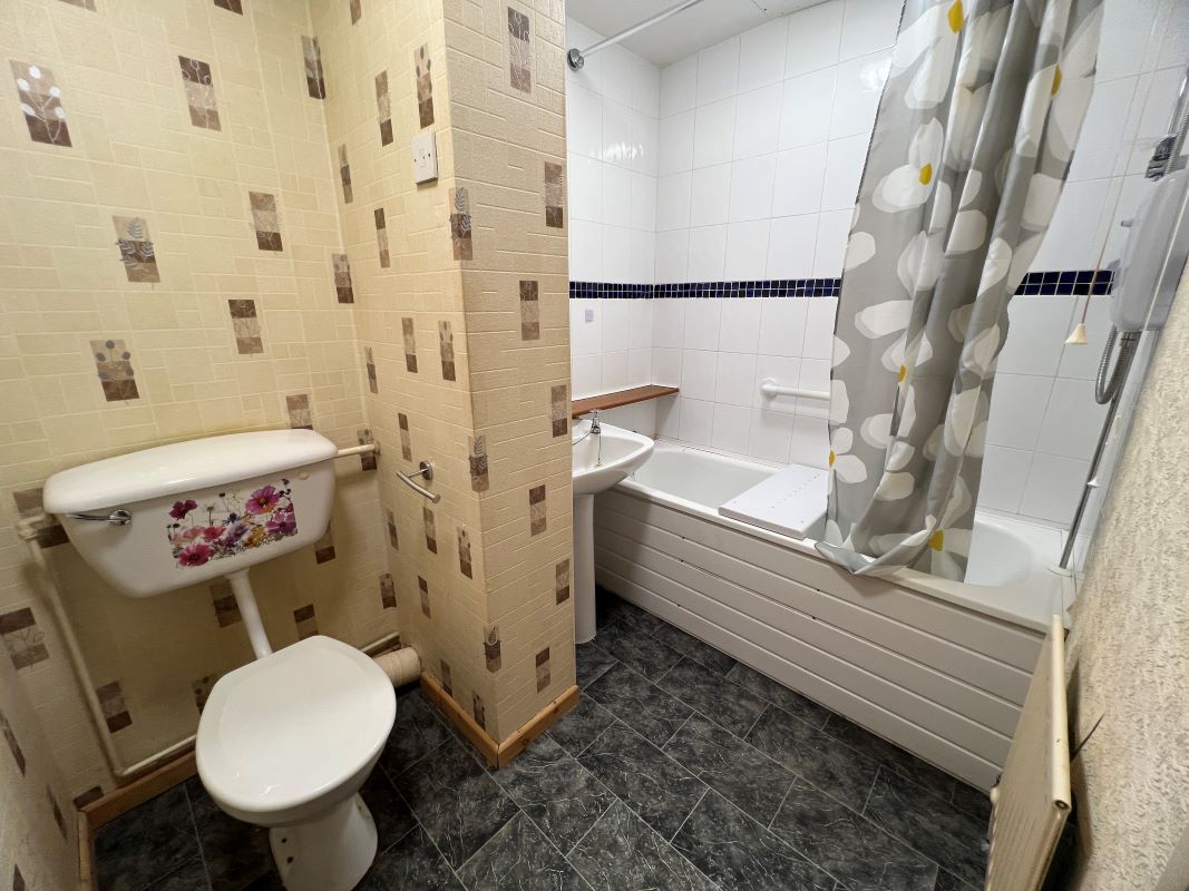 Flat 7 Heantun Mill Court, Willingsworth Road, Wednesbury, WS10 7JU
