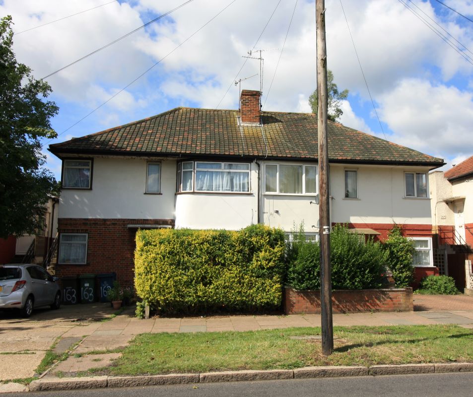 Freehold ground rents in Middlesex