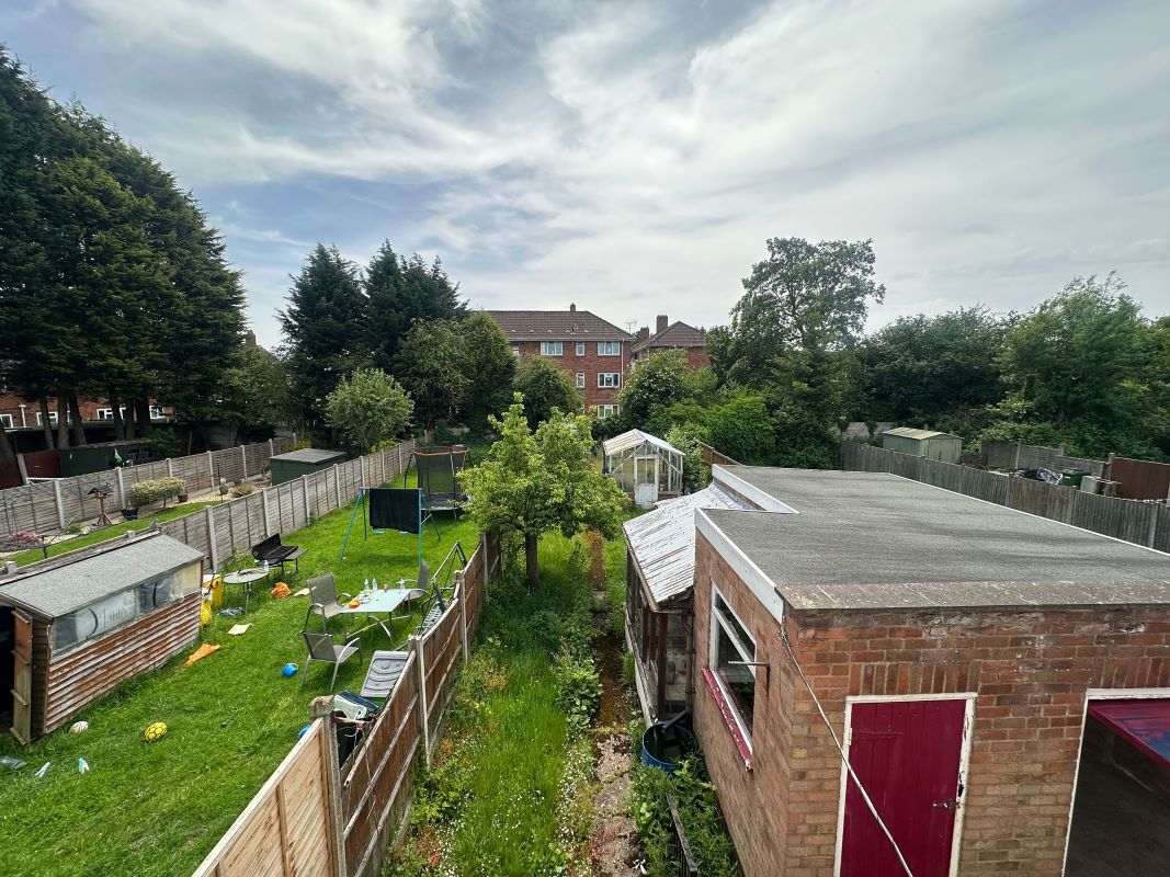 76 Prestwood Avenue, Wolverhampton, WV11 3TY