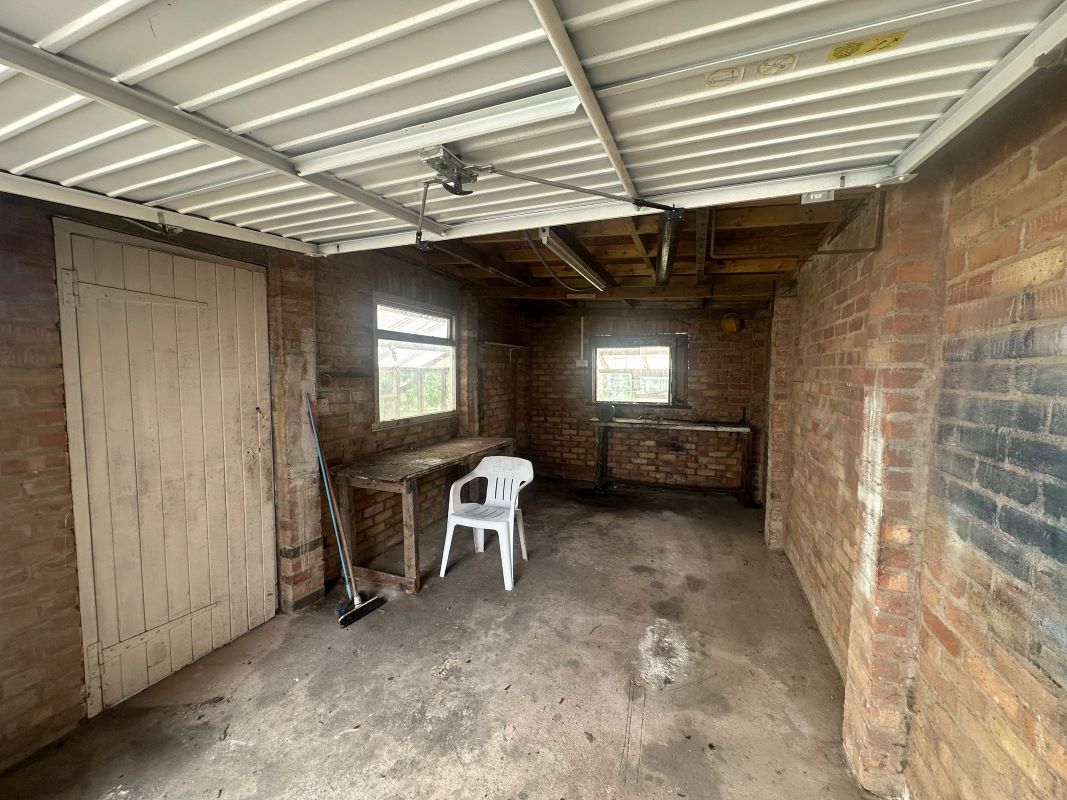 76 Prestwood Avenue, Wolverhampton, WV11 3TY