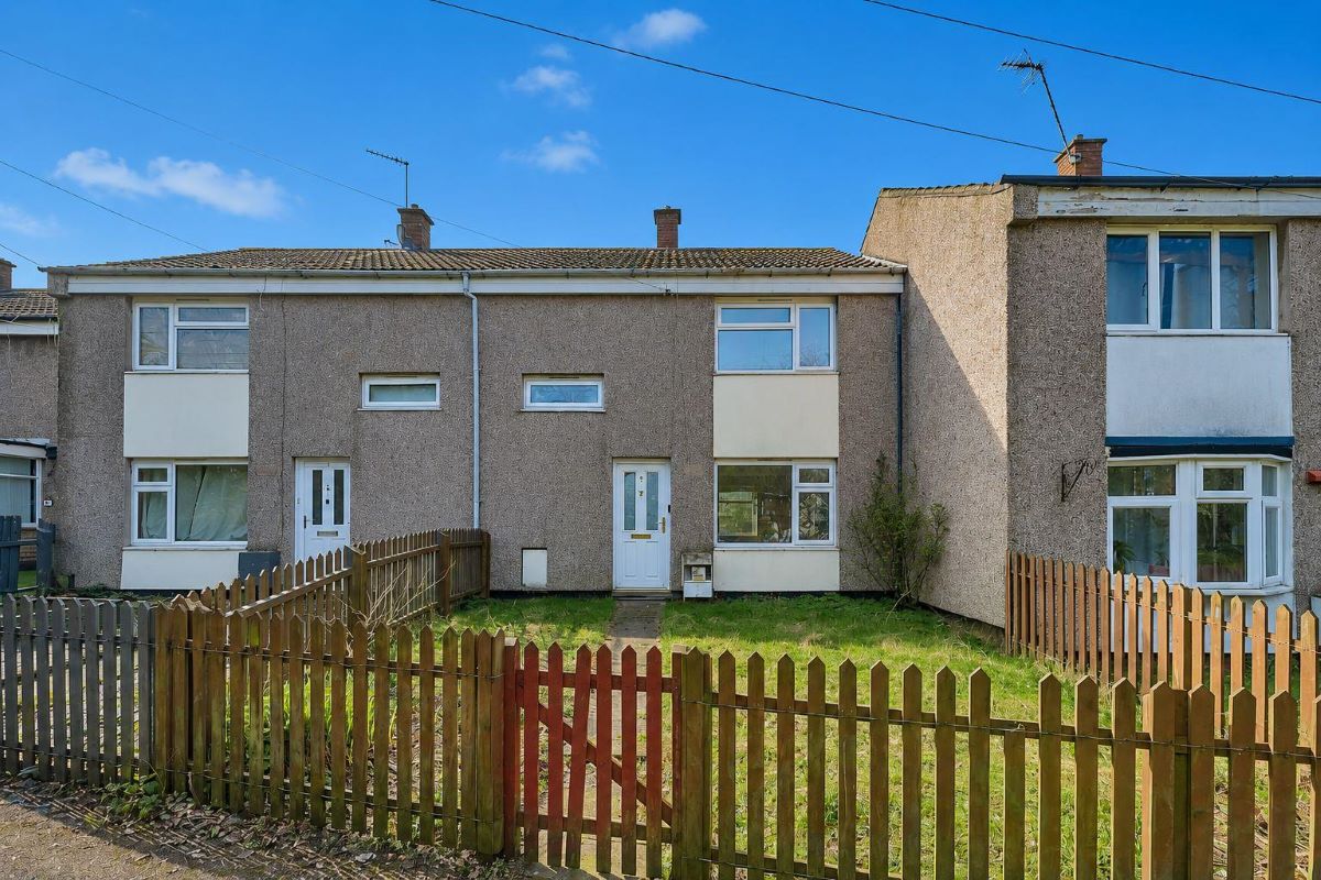 2 bedroom mid terraced property in Cannock