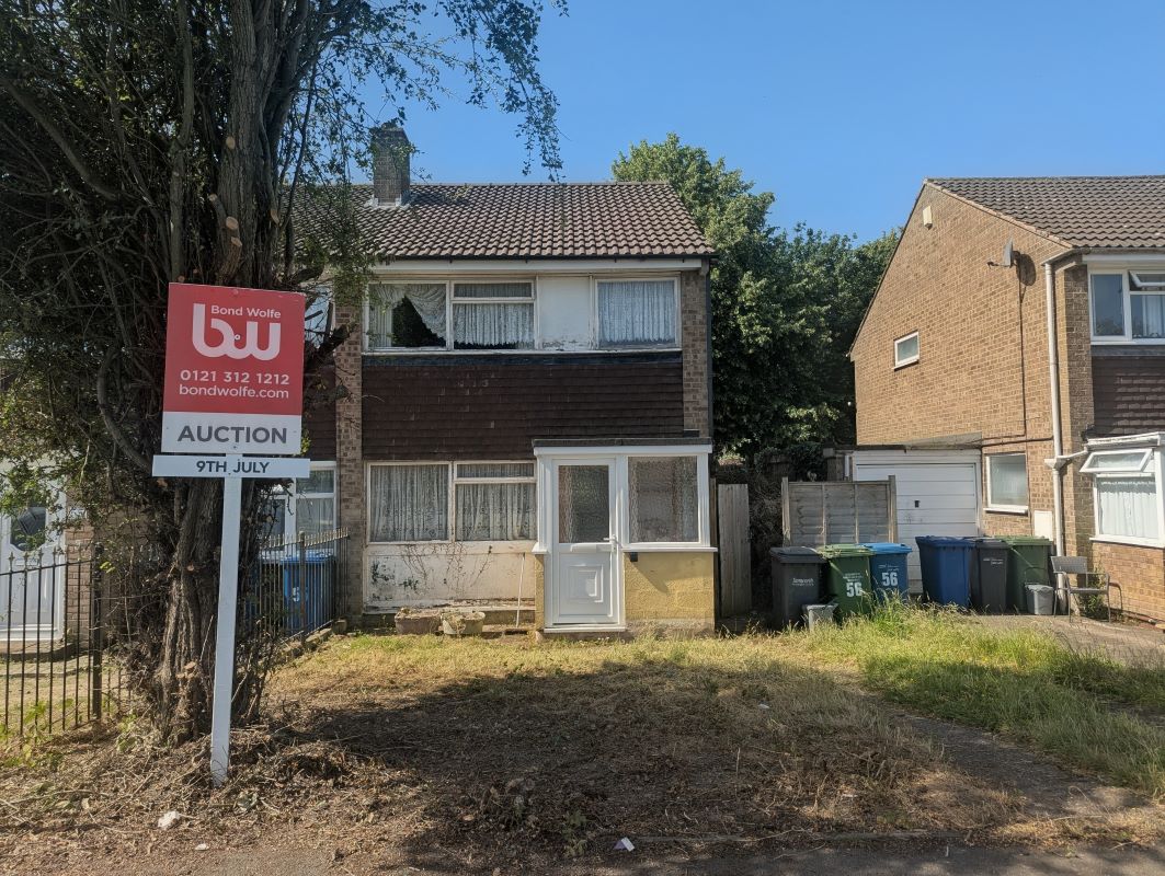 3 bedroom semi detached property in Tamworth