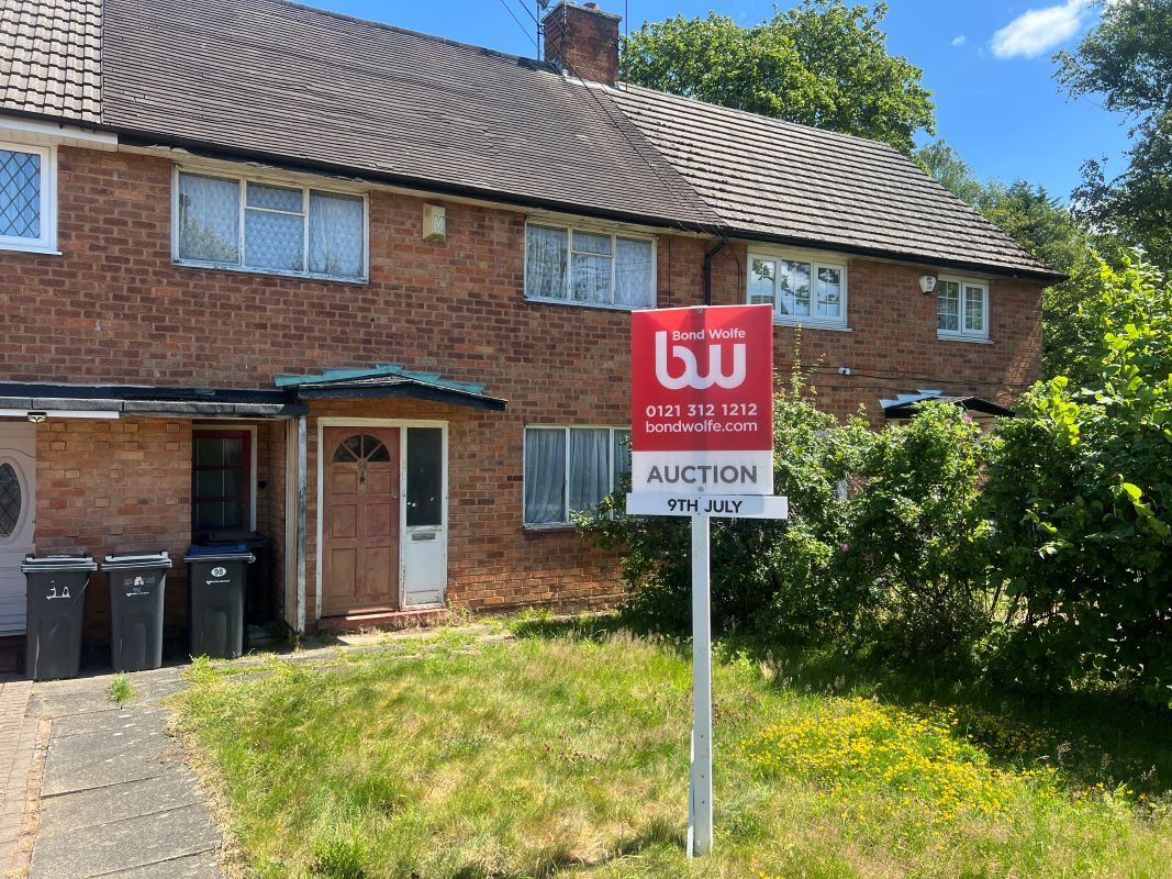 3 bedroom mid terraced house in Kings Heath