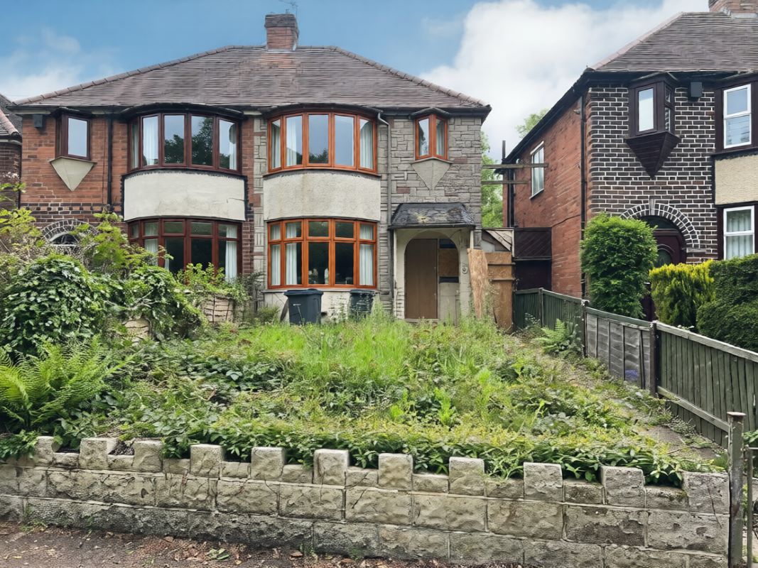 3 bedroom semi detached house in Handsworth