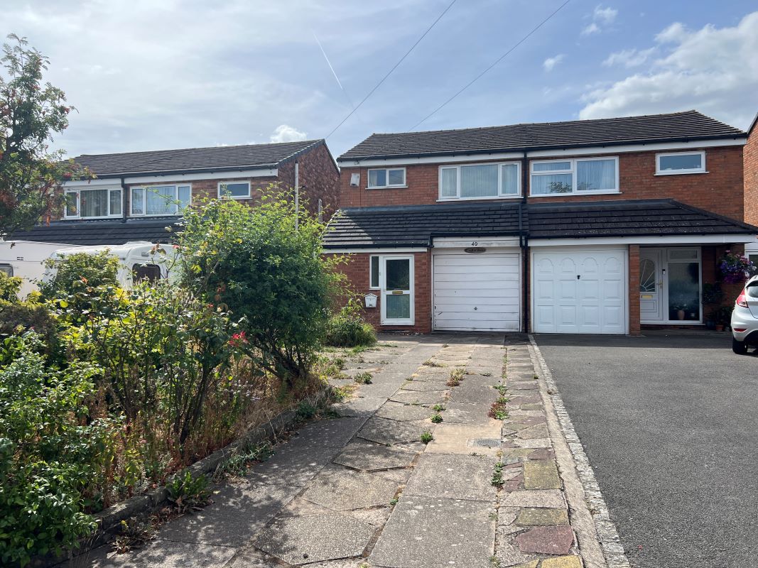 3 bedroom semi detached property in Sutton Coldfield 