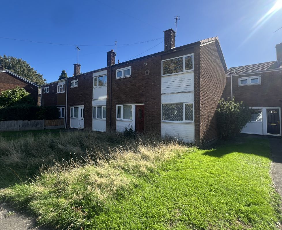 3 bedroom semi detached house in Willenhall