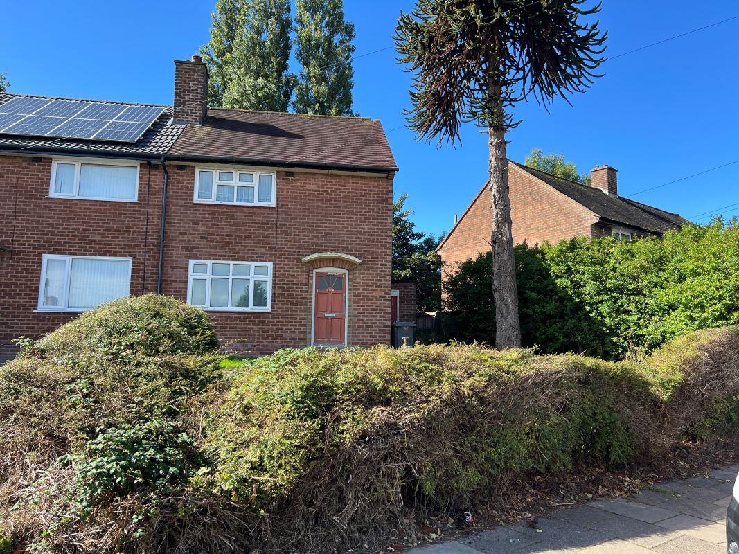2 bedroom semi detached house in Rednal