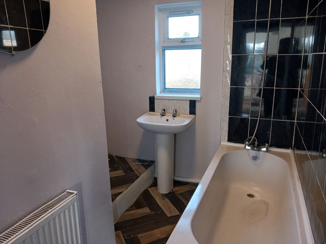 47 Court Farm Road, Birmingham, West Midlands, B23 5ND