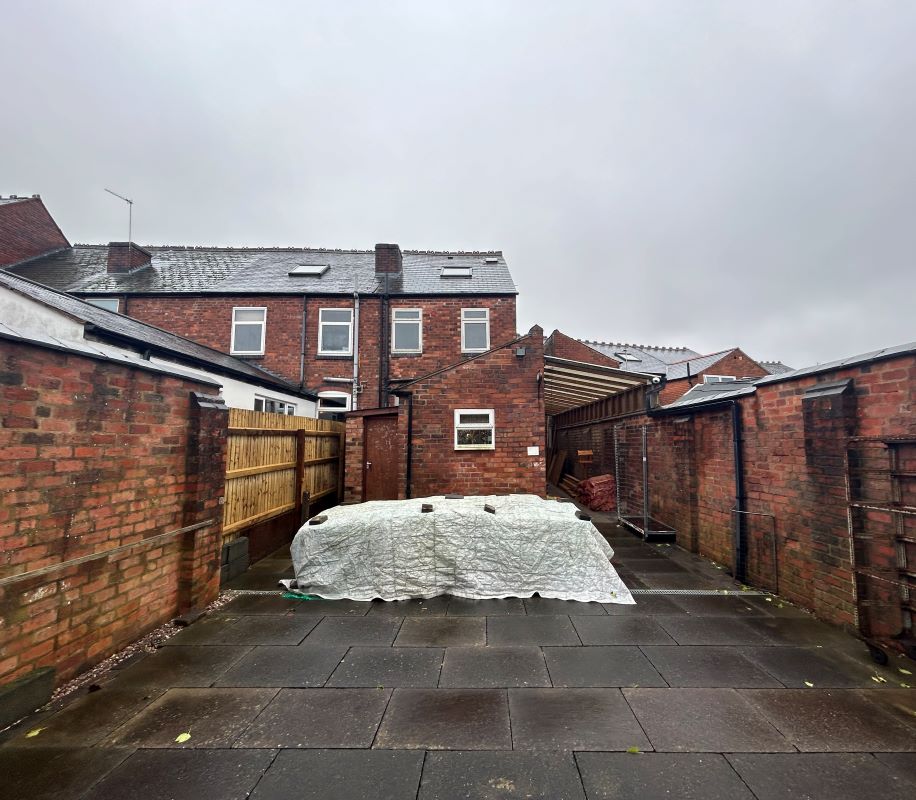 68 & 68A Three Shires Oak Road, Bearwood, Smethwick, West Midlands, B67 5BY