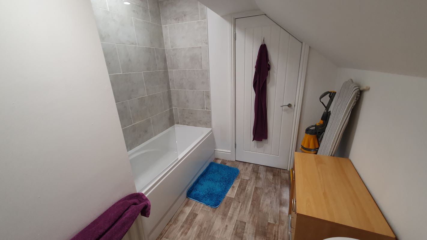 Flat 5, 26 Horse Fair, Rugeley, Staffordshire, WS15 2EL