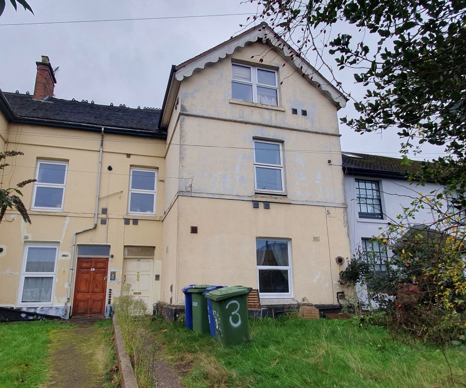 Flat 5, 26 Horse Fair, Rugeley, Staffordshire, WS15 2EL