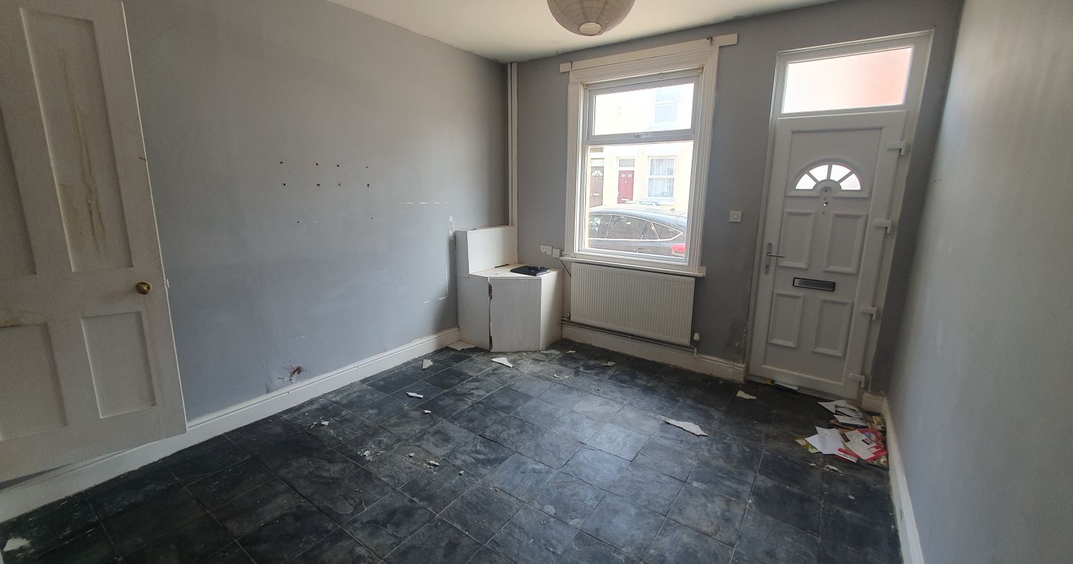 11 Trentham Road, Coventry, West Midlands, CV1 5BE