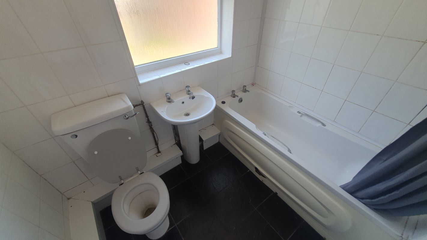 11 Trentham Road, Coventry, West Midlands, CV1 5BE