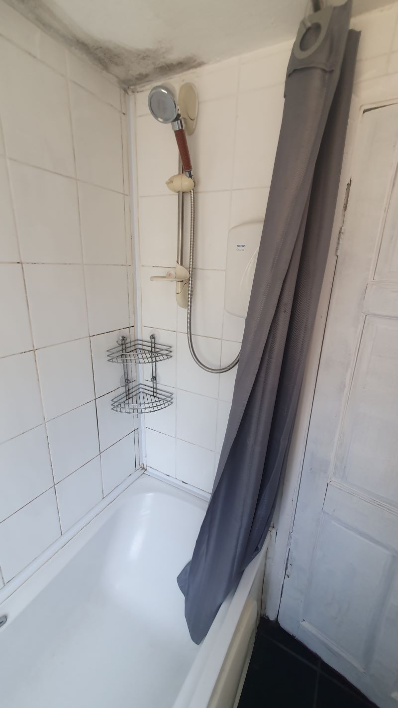 11 Trentham Road, Coventry, West Midlands, CV1 5BE