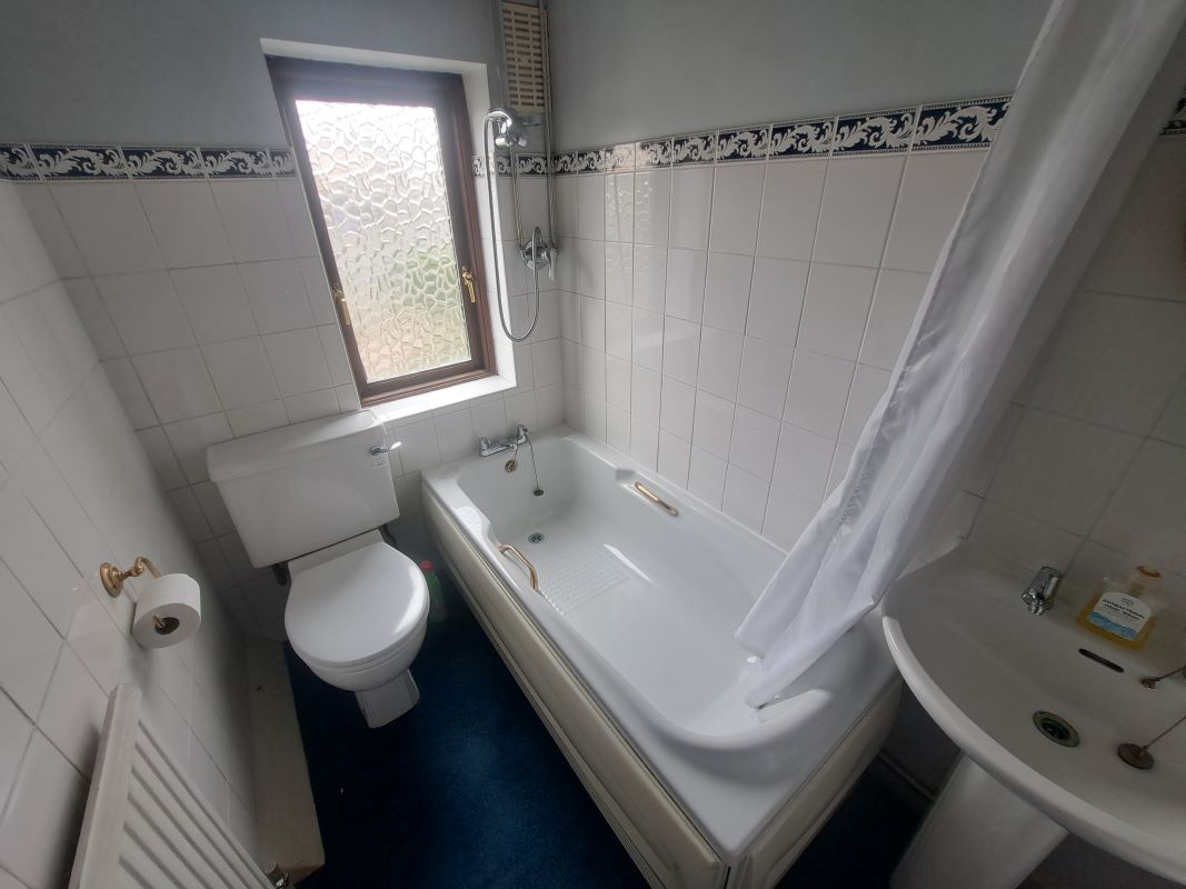 8 Thorneycroft Road, Bilston, West Midlands, WV14 8LT