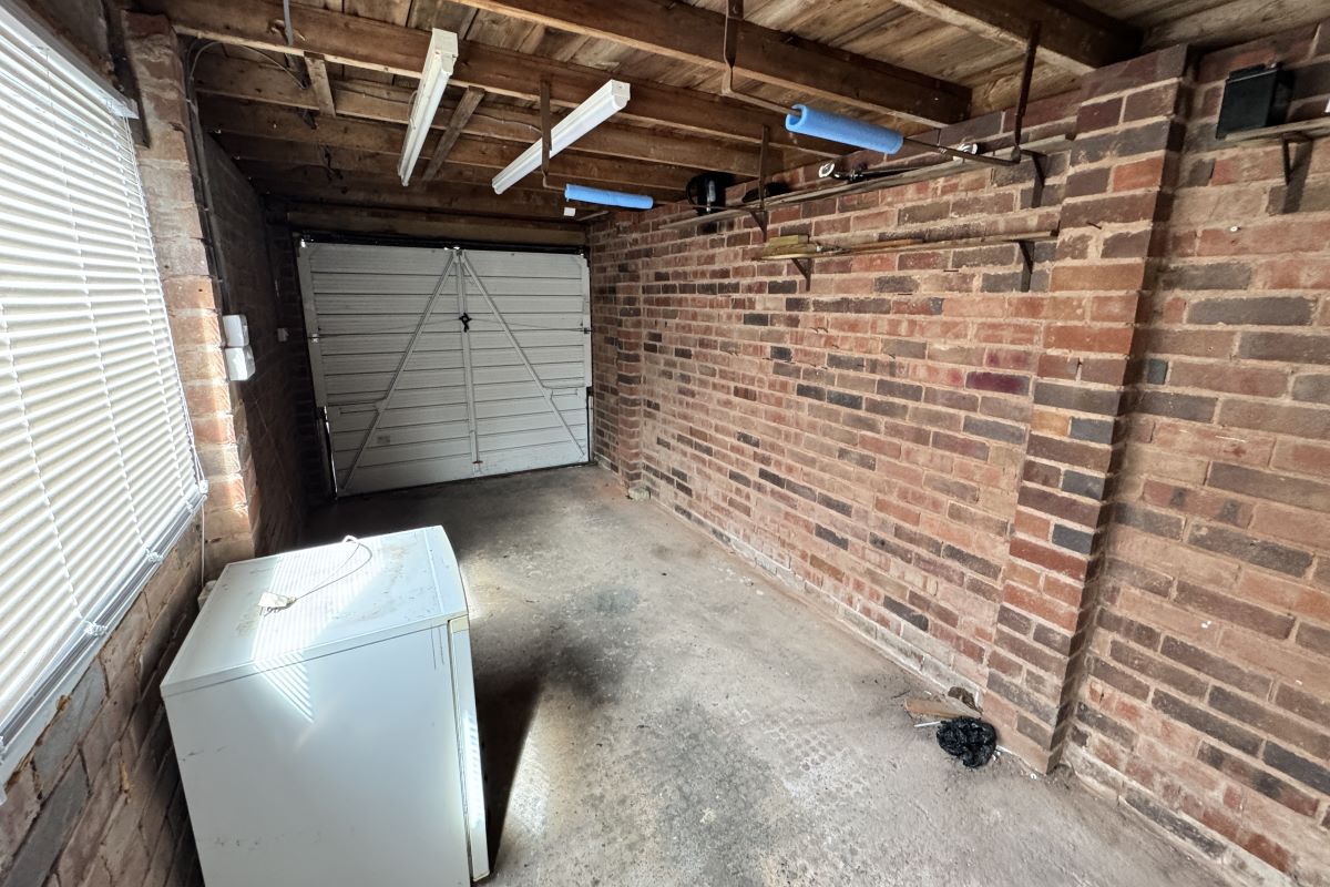 5 Magna Close, Cheslyn Hay, Walsall, West Midlands, WS6 7DB