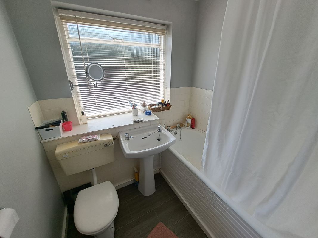 1 Orwell Close, Stourbridge, West Midlands, DY8 3JS