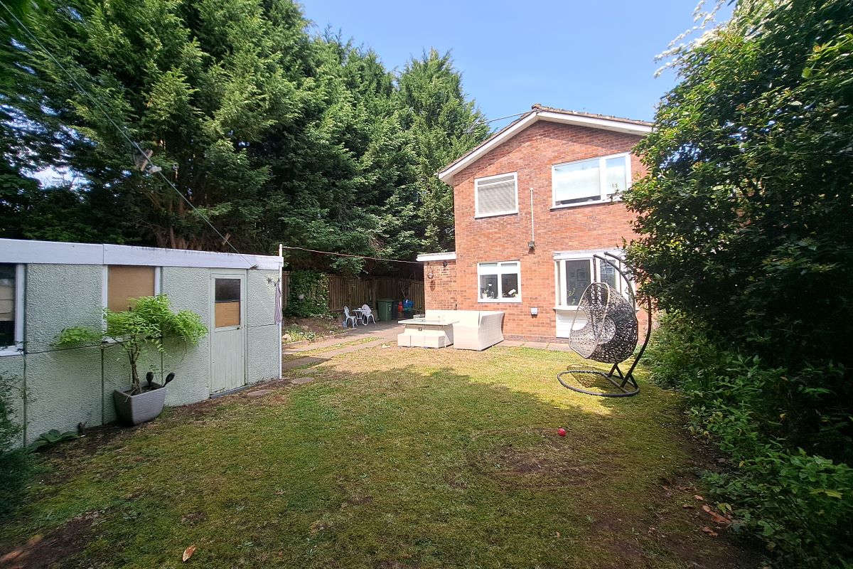 1 Orwell Close, Stourbridge, West Midlands, DY8 3JS