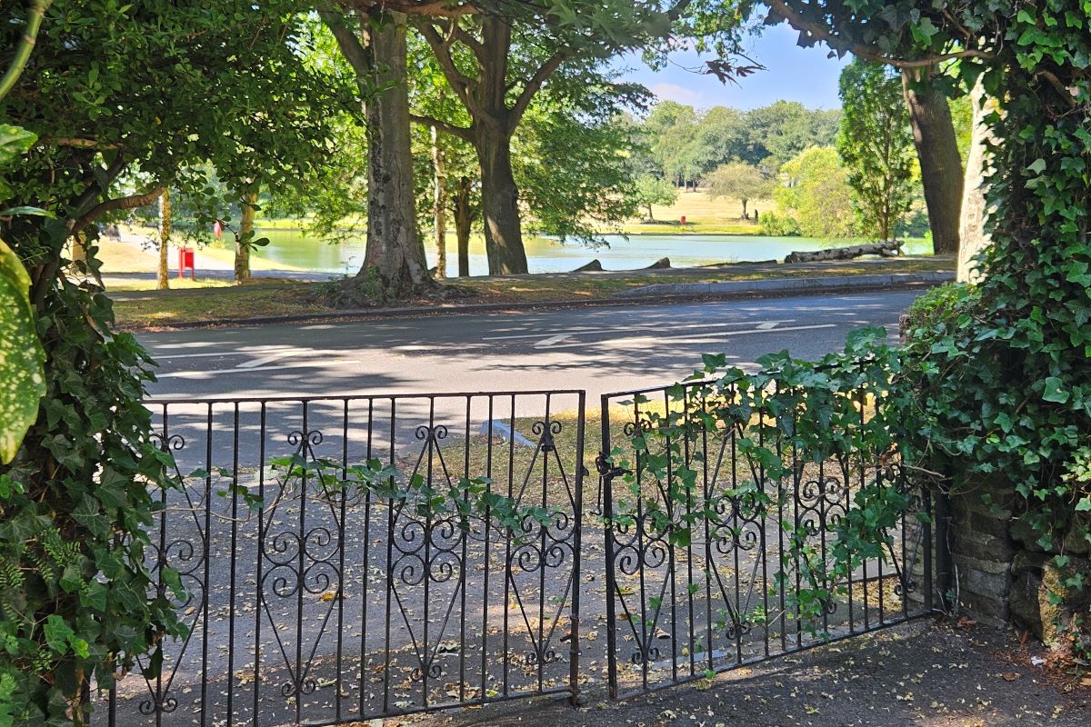 94 Swanshurst Lane, Moseley, Birmingham, West Midlands, B13 0AL