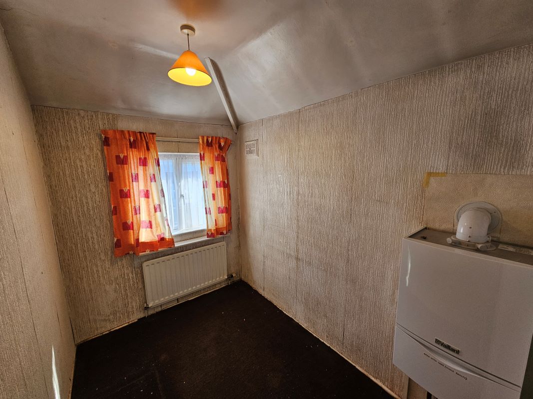56 Amblecote Avenue, Great Barr, Birmingham, West Midlands, B44 9AL