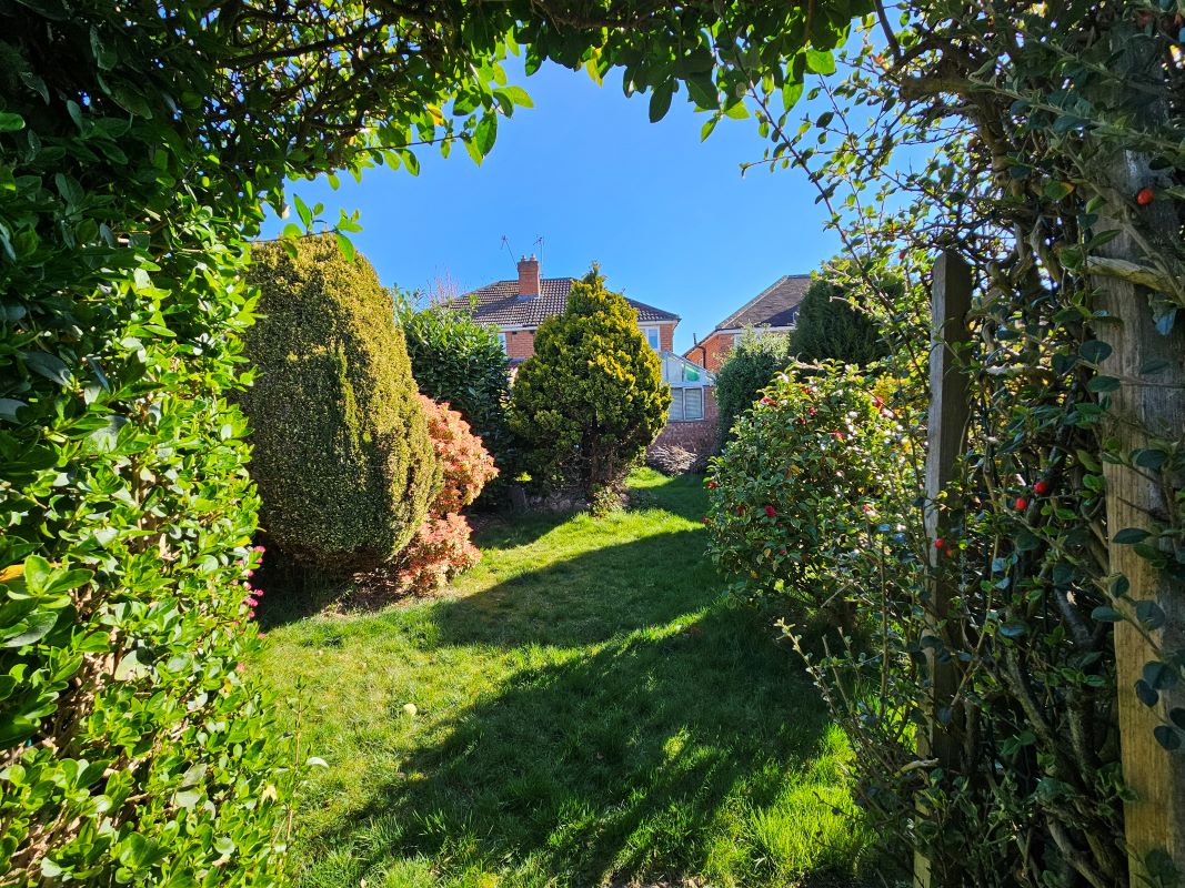 56 Amblecote Avenue, Great Barr, Birmingham, West Midlands, B44 9AL
