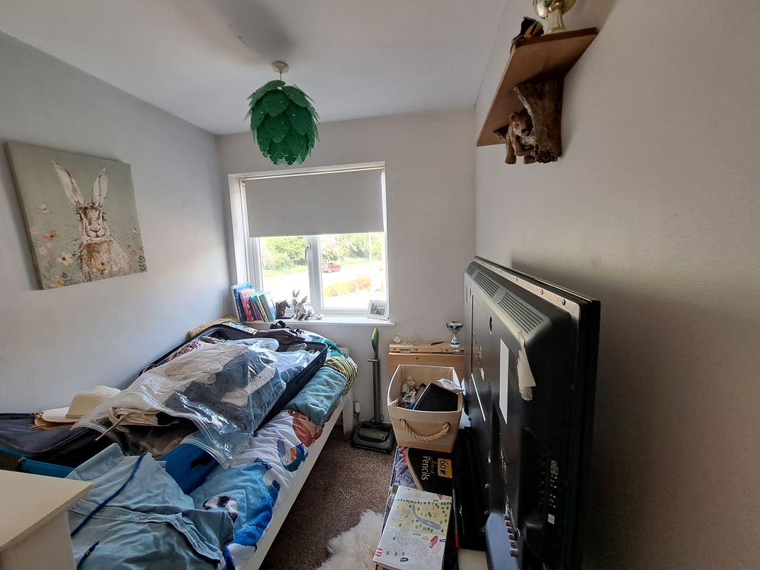 1 Orwell Close, Stourbridge, West Midlands, DY8 3JS