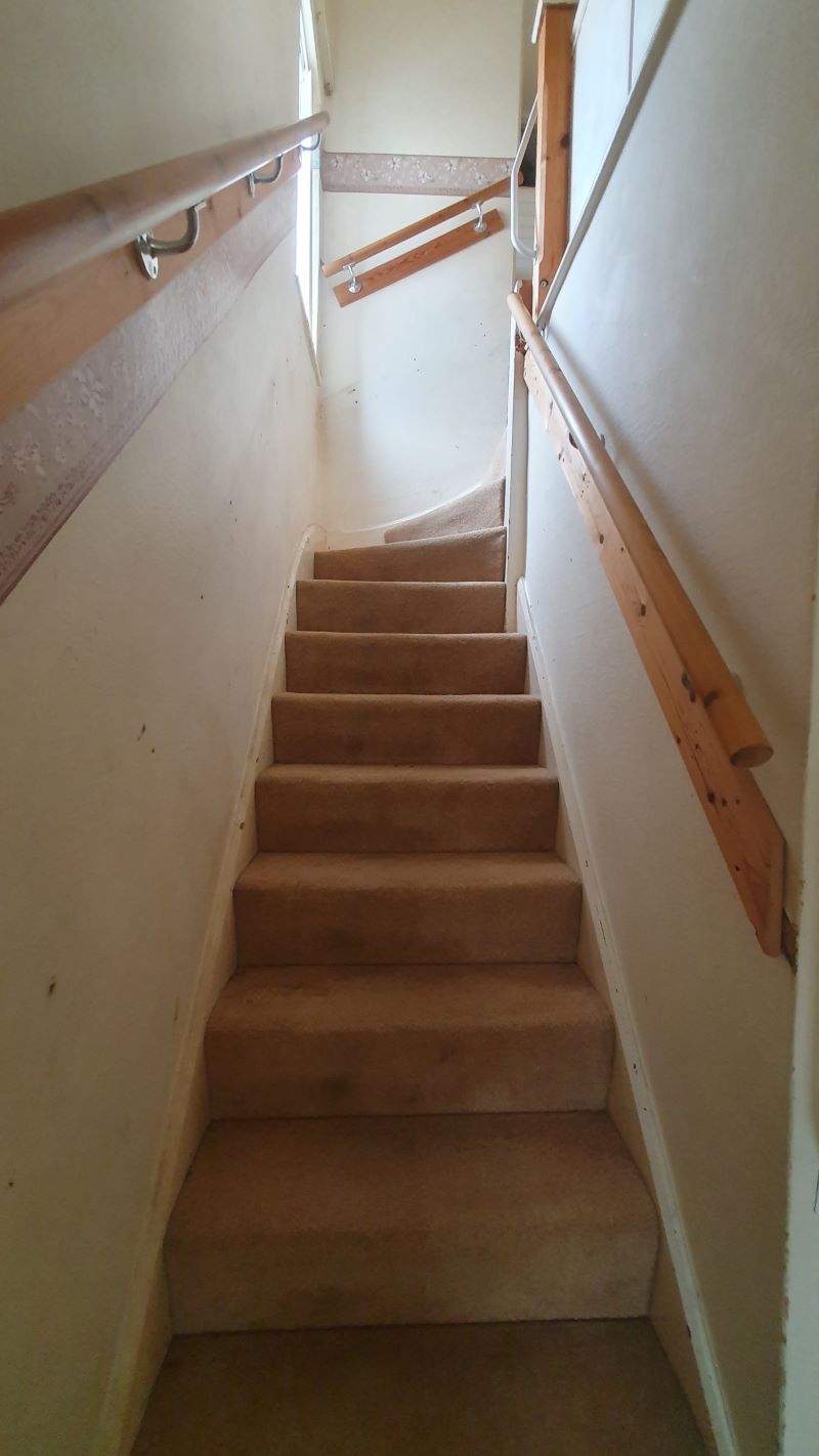 9 Eccleshall Avenue, Wolverhampton, West Midlands, WV10 6TN