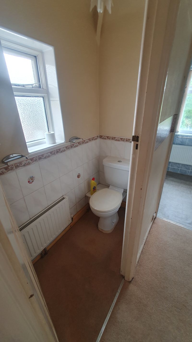 9 Eccleshall Avenue, Wolverhampton, West Midlands, WV10 6TN