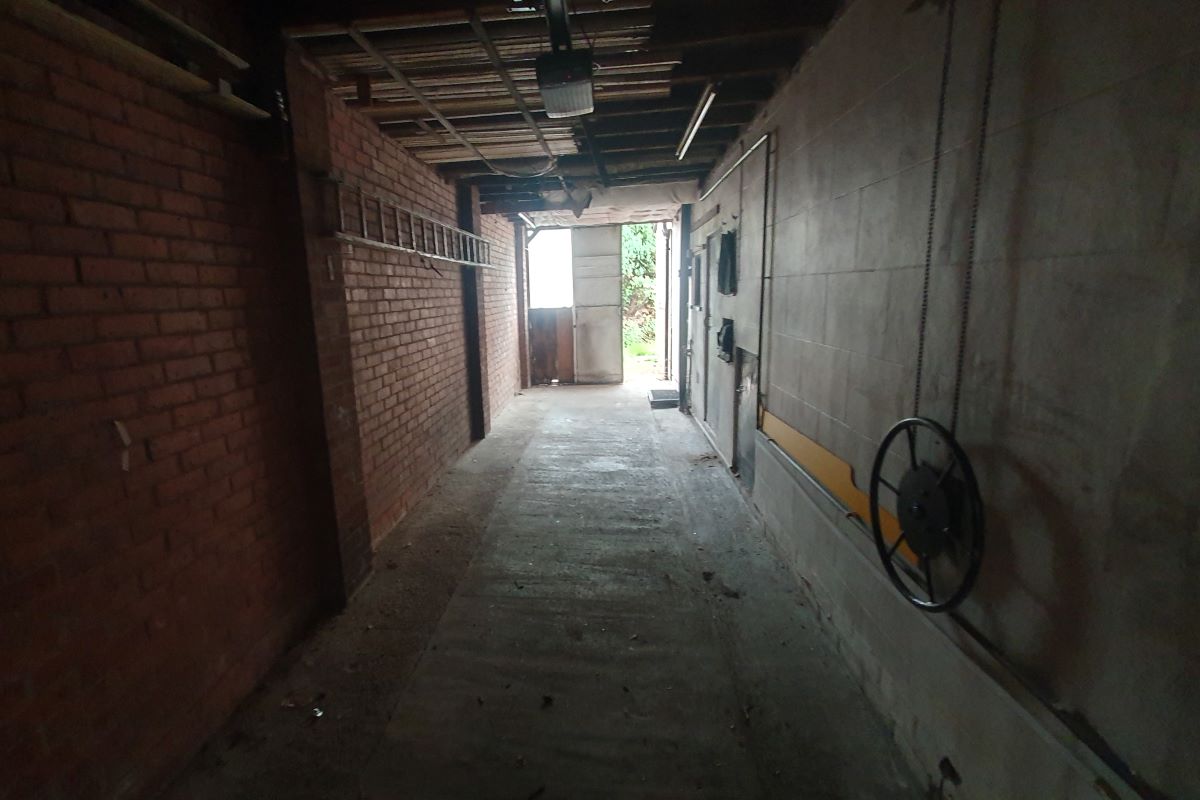 9 Eccleshall Avenue, Wolverhampton, West Midlands, WV10 6TN