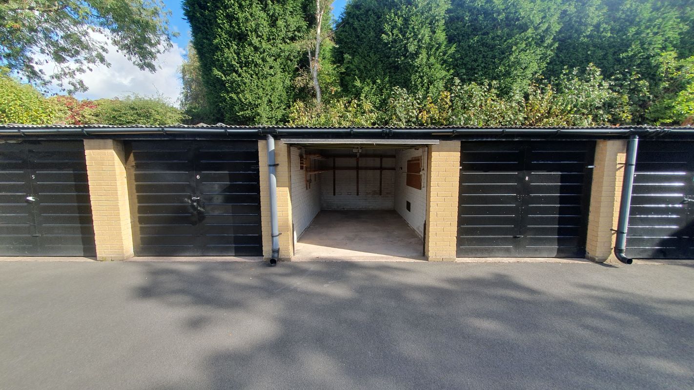 Garage 7, Seymour Gardens, Sutton Coldfield, West Midlands, B74 4ST