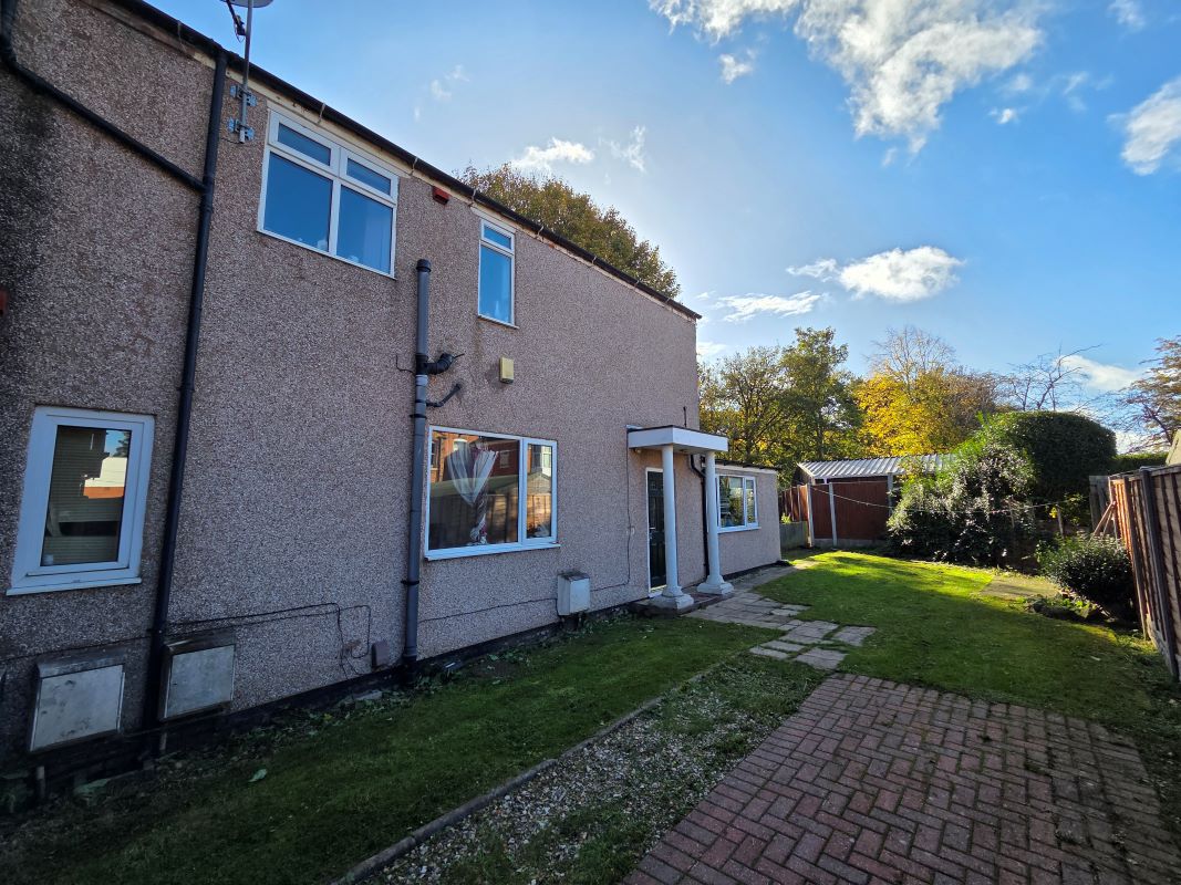 Long Leasehold Investment, 2 Bed Duplex Flat (999 Year Lease) (Rental of £10,800pa)