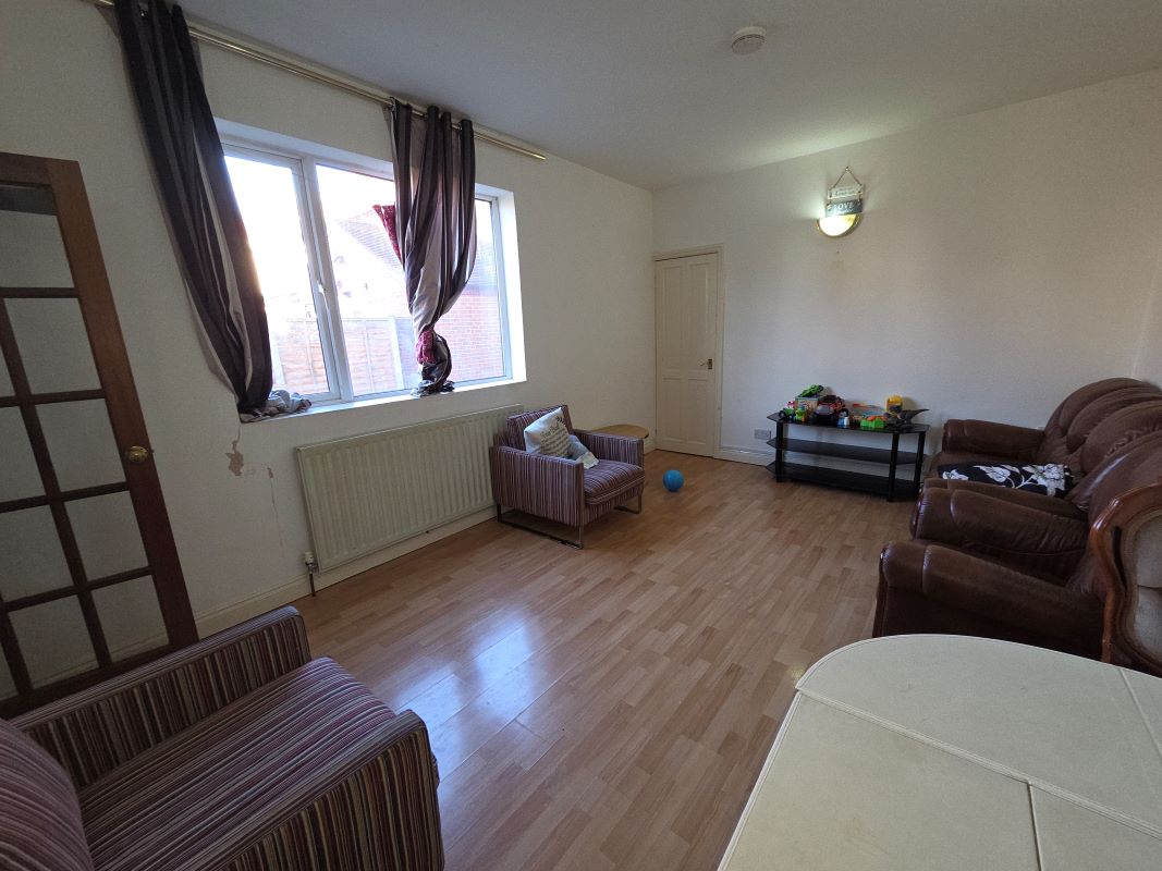 Long Leasehold Investment, 2 Bed Duplex Flat (999 Year Lease) (Rental of £10,800pa)