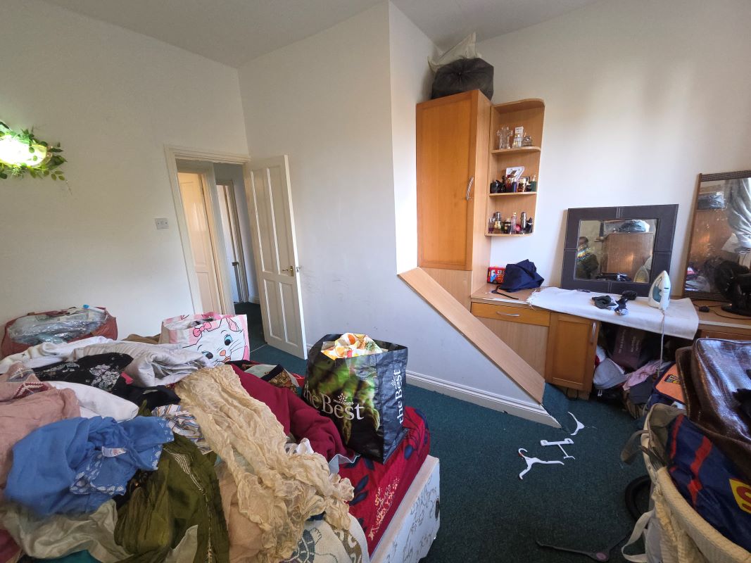 Long Leasehold Investment, 2 Bed Duplex Flat (999 Year Lease) (Rental of £10,800pa)