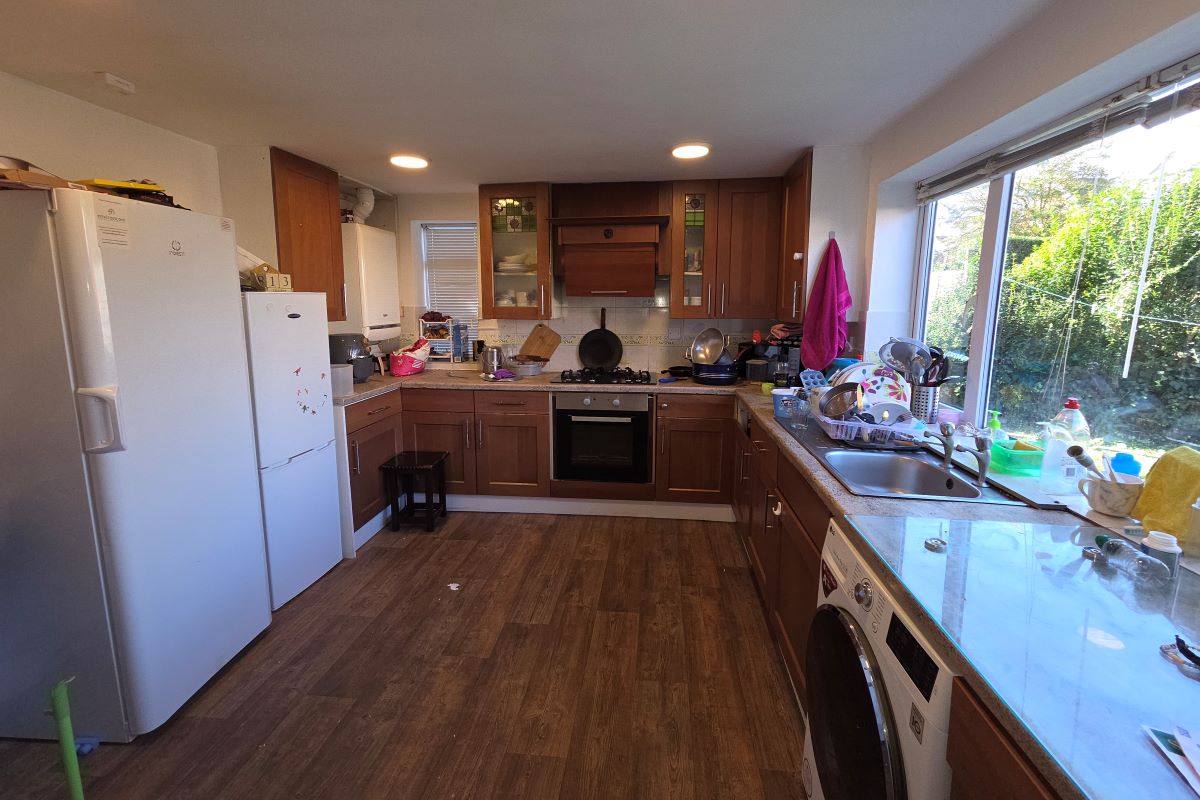 Long Leasehold Investment, 2 Bed Duplex Flat (999 Year Lease) (Rental of £10,800pa)