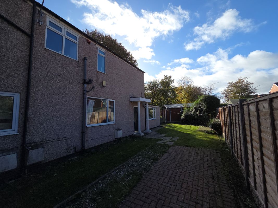 Long Leasehold Investment, 2 Bed Duplex Flat (999 Year Lease) (Rental of £10,800pa)