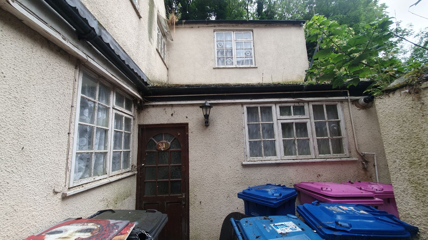 Freehold Vacant Investment Opportunity - Two Town Centre Flats