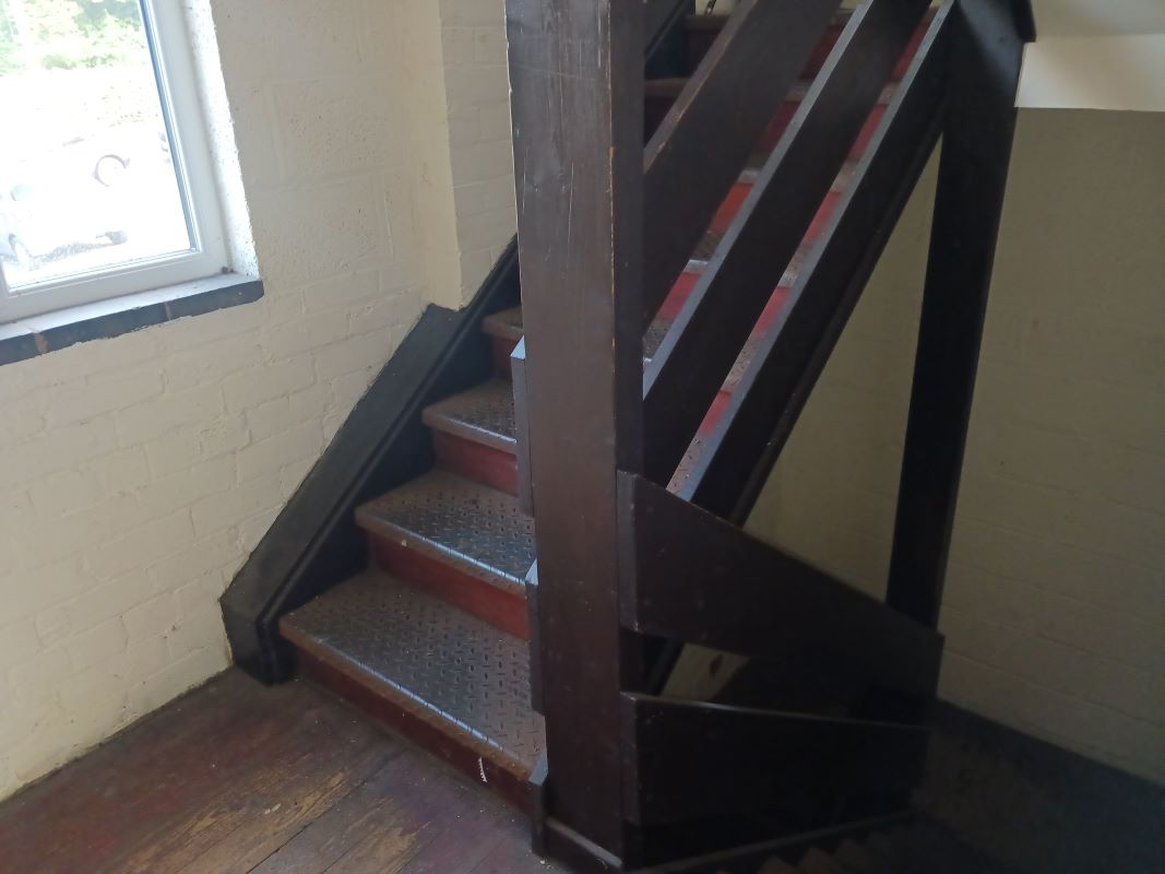 Leasehold Investment Opportunity, Six Workshop/Units