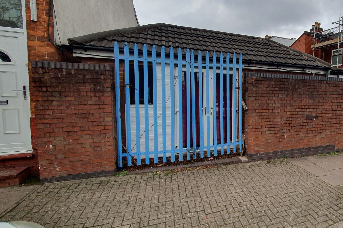 Freehold Retail and Flat Investment (Rental Income £21,000 p.a.)