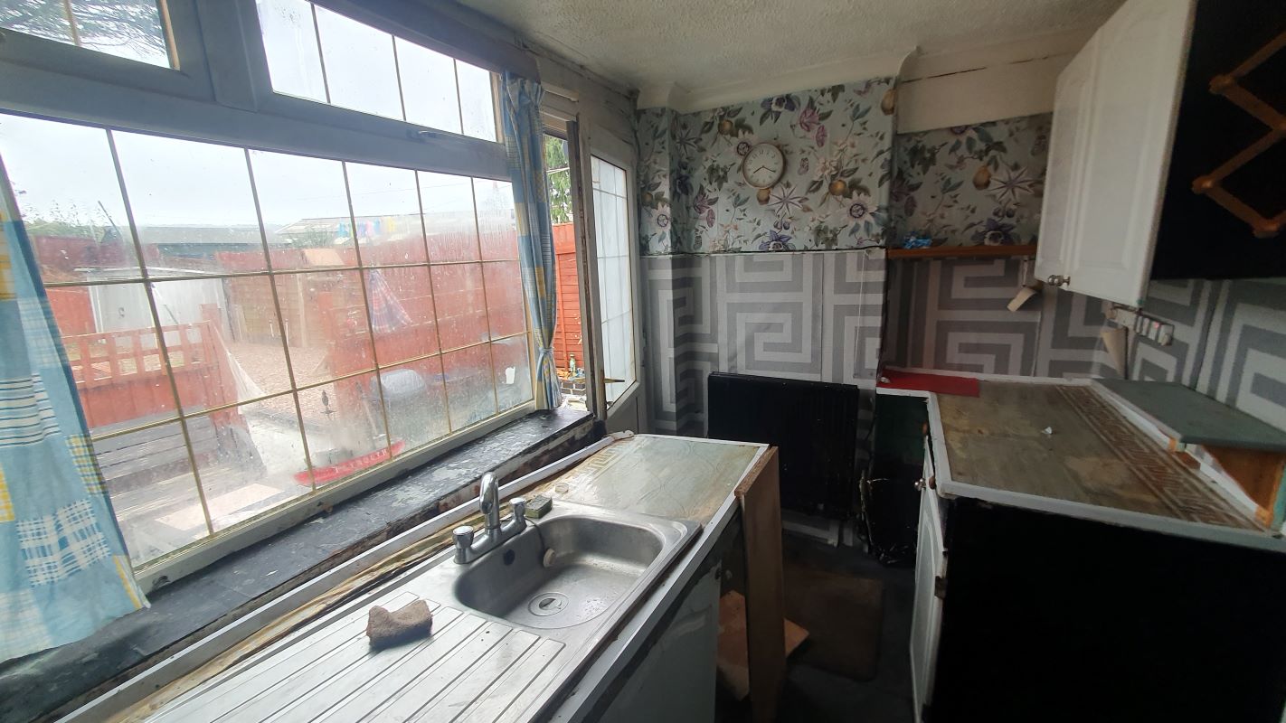 Freehold End Terraced House With Two Bedrooms