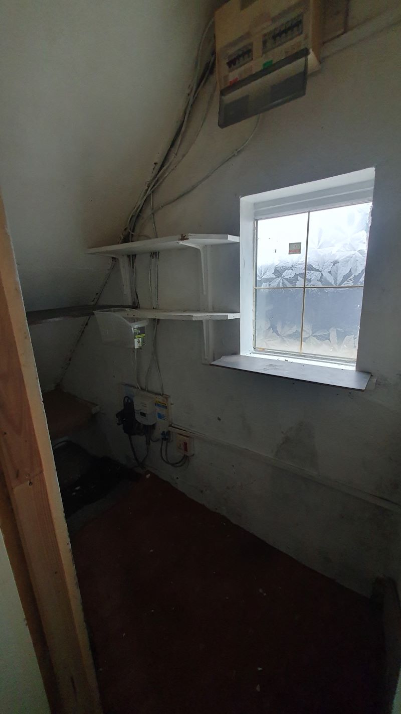 Freehold End Terraced House With Two Bedrooms